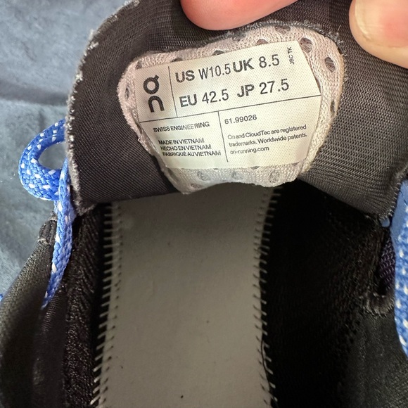 On Running Cloudmonster in Açaí/Lavender women’s 10.5 Excellent condition! - Picture 8 of 8